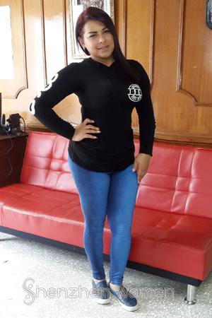 167046 - Kenia Age: 40 - Costa Rica