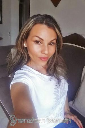 174140 - Sandra Age: 53 - Colombia