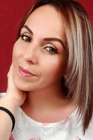 212554 - Yorleni Age: 44 - Costa Rica